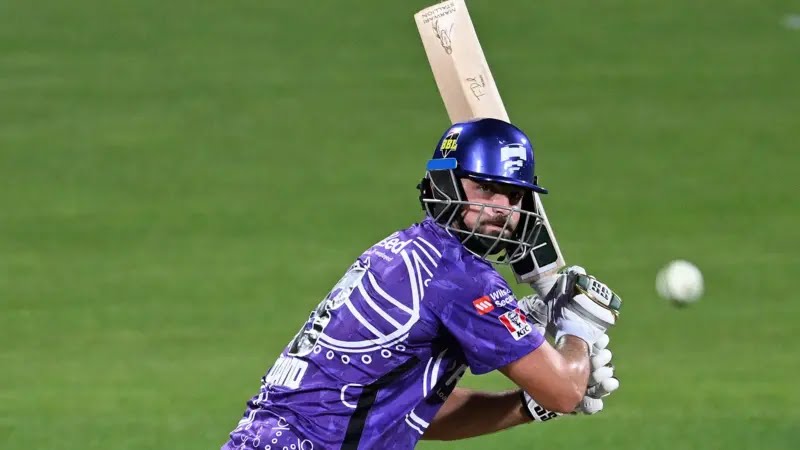 Tim David blasts Hobart Hurricanes to win over Adelaide Strikers